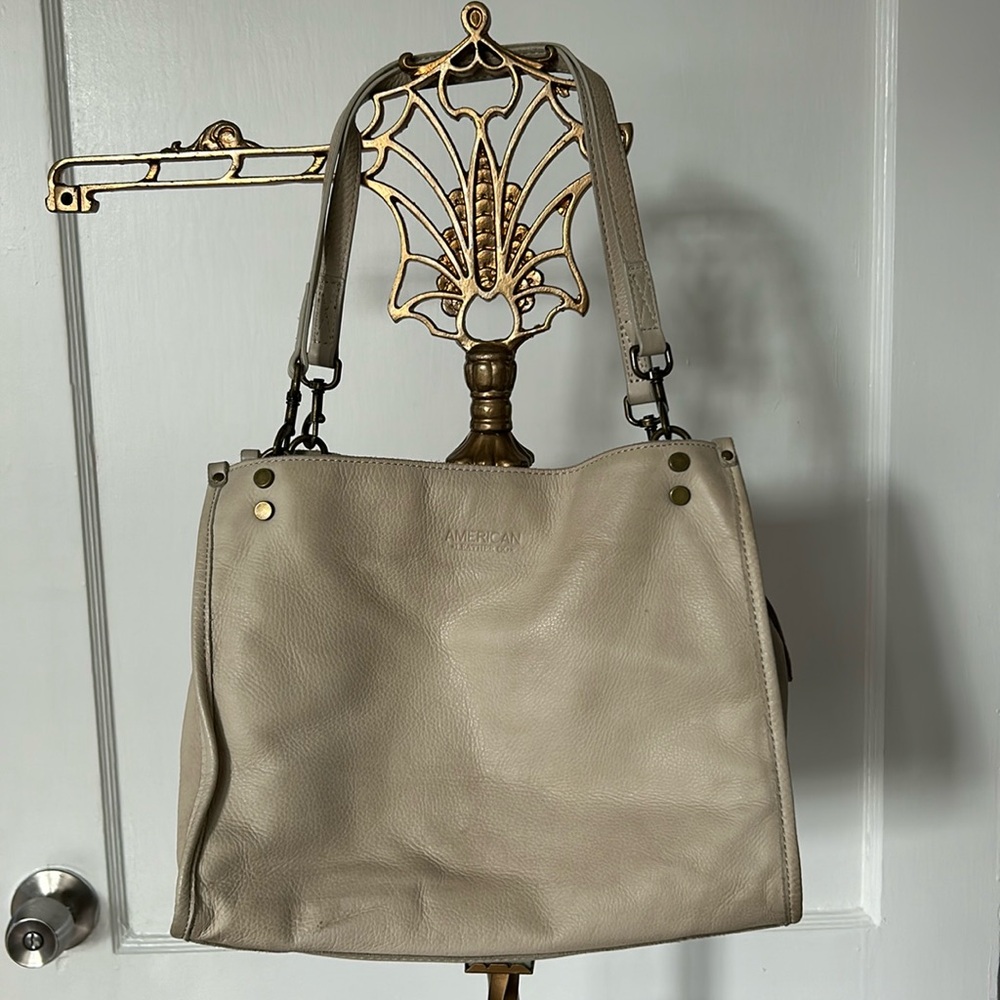 American Leather Co. Cream Shoulder Bag